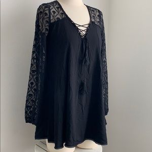 Lace Long Sleeve Dress - Medium